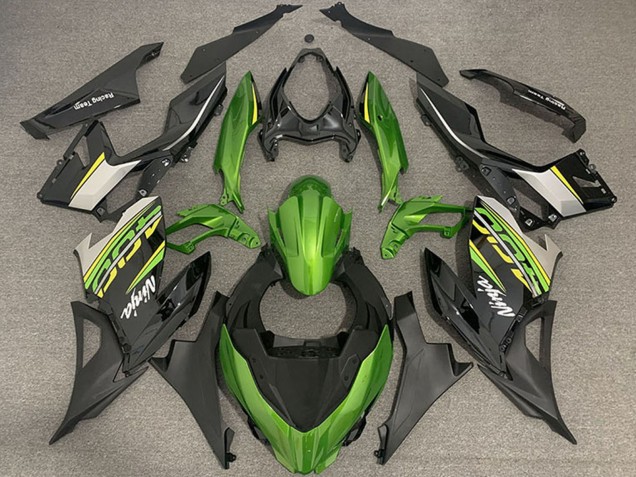 Großhandel Kawasaki Ninja 400 Motorrad Verkleidung 2018-2024 - Grun Schwarz Gold OEM Stil