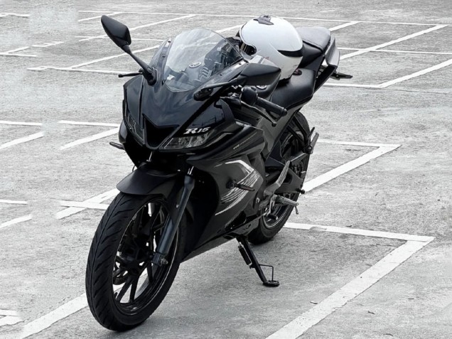 Großhandel Yamaha YZF R15 Motorrad Verkleidung 2018-2024 - Matt Schwarz