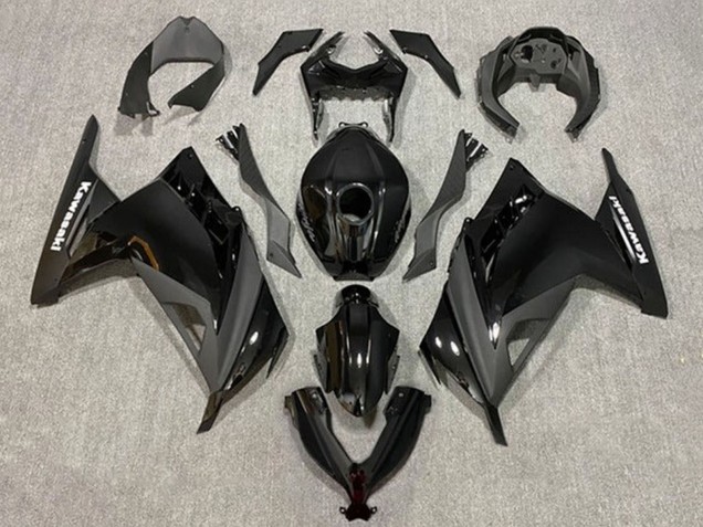 Großhandel Kawasaki EX300 Motorrad Verkleidung 2013-2024 - Glanzendes Schwarz Matt Schwarz