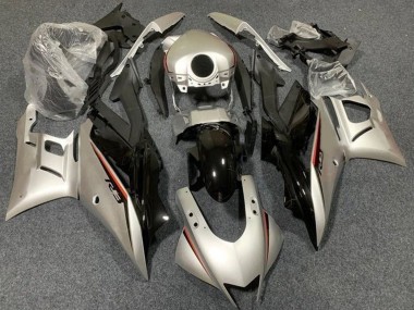 Großhandel Yamaha YZF R3/R25 Motorrad Verkleidung 2019-2021 - HellGold Glanzendes Schwarz
