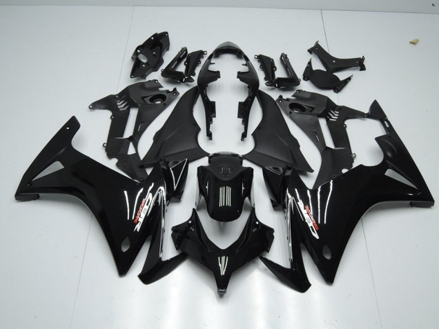 Großhandel CBR 500 RR 2013-2015 Motorrad Verkleidungen - Glänzend Schwarz Großhandel CBR 500 RR 2013-2015 Motorrad Verkleidungen - Glänzend Schwarz